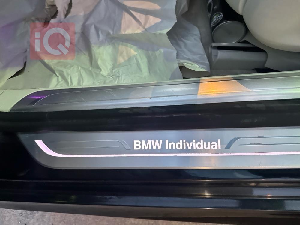 بي ام دبليو الفئة 7